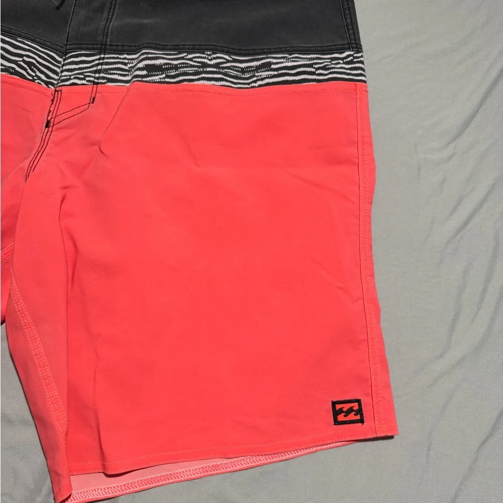 Billabong Skateboard Swim Trunks, Drawstring, Pink/Grey, Men's 36‎ #1154